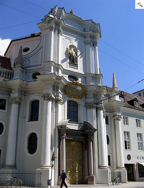 Chiesa della Santa Trinità a Monaco di Baviera