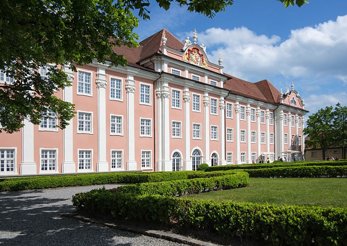 Neues Schloss Meersburg, Fassade zum Bodensee