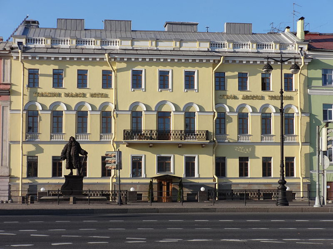 Wohnhaus Trezzinis in St. Petersburg